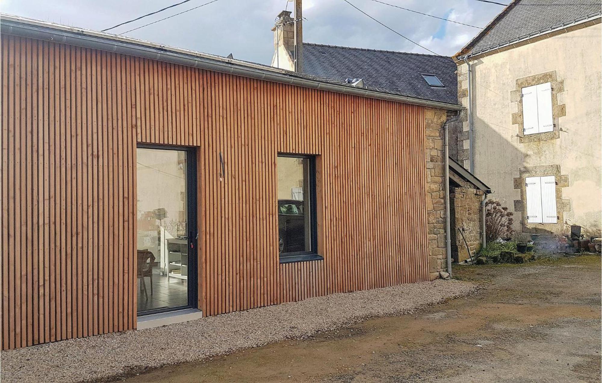 Beautiful Home In Erdeven With Kitchenette Exteriör bild